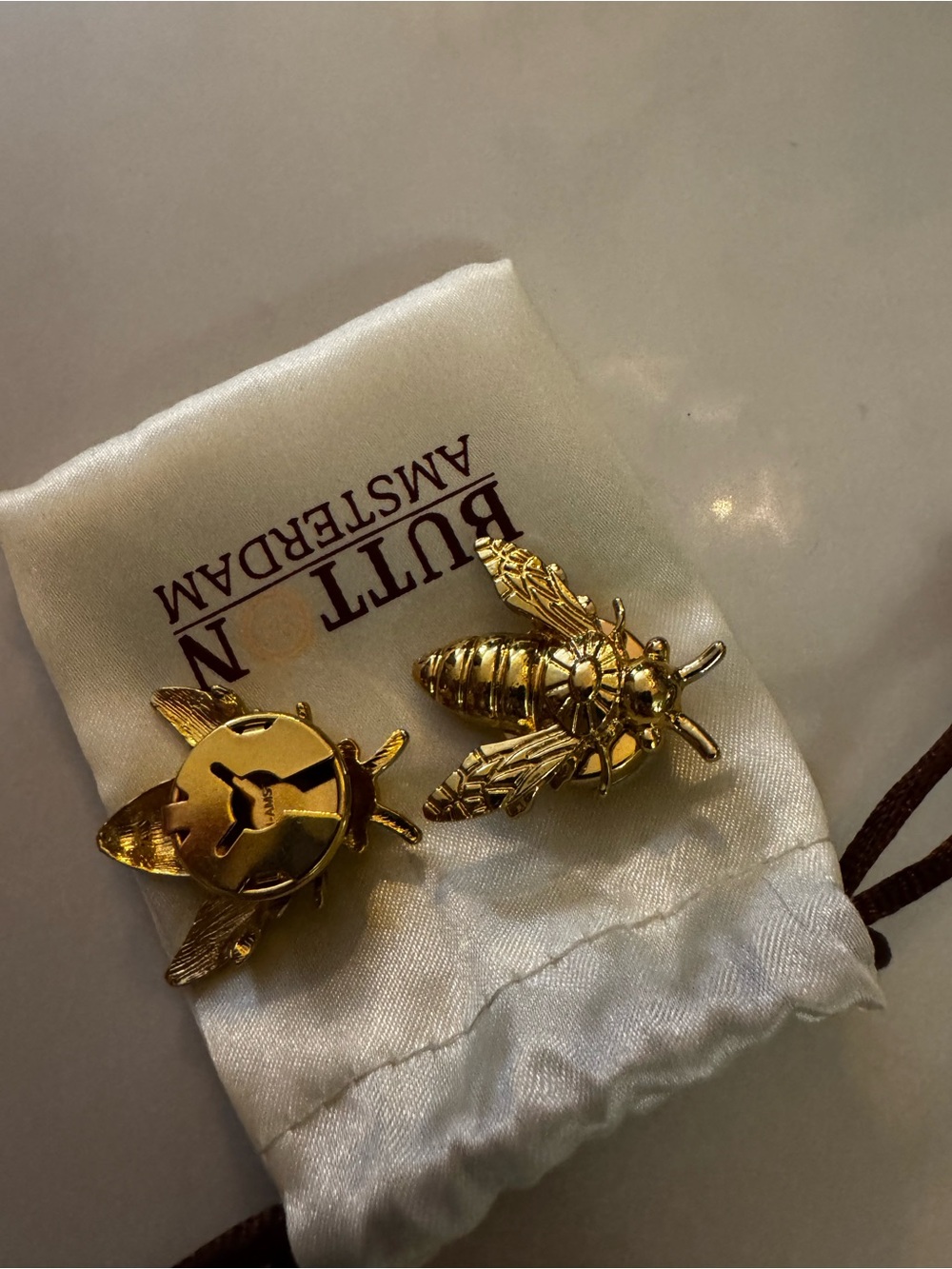 NWT Gold Bee button Covers - Button Amsterdam